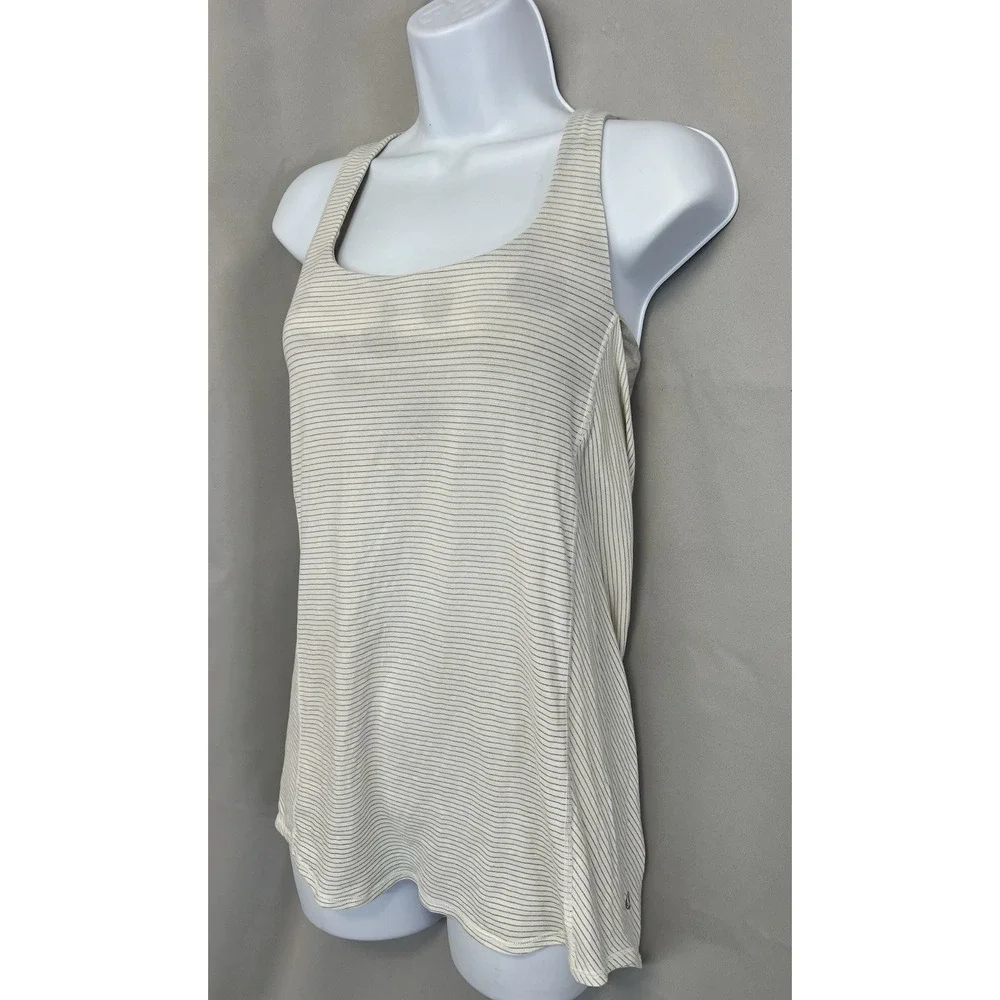 Lululemon Athletica Free To‎ Be Tank Top Built In Bra Size 6 White Striped